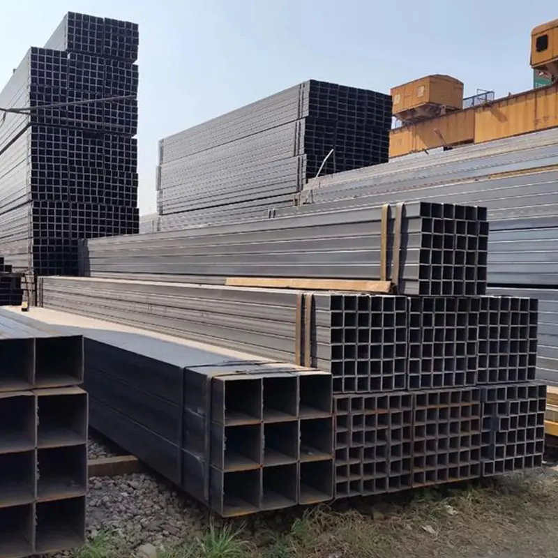 Ocelová trubka s rovným švem